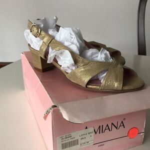Amiana Formal Dress Golden Sandals size 4